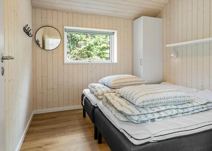 M388-vaeggerlose-lotusvej-4 * Bøtø By